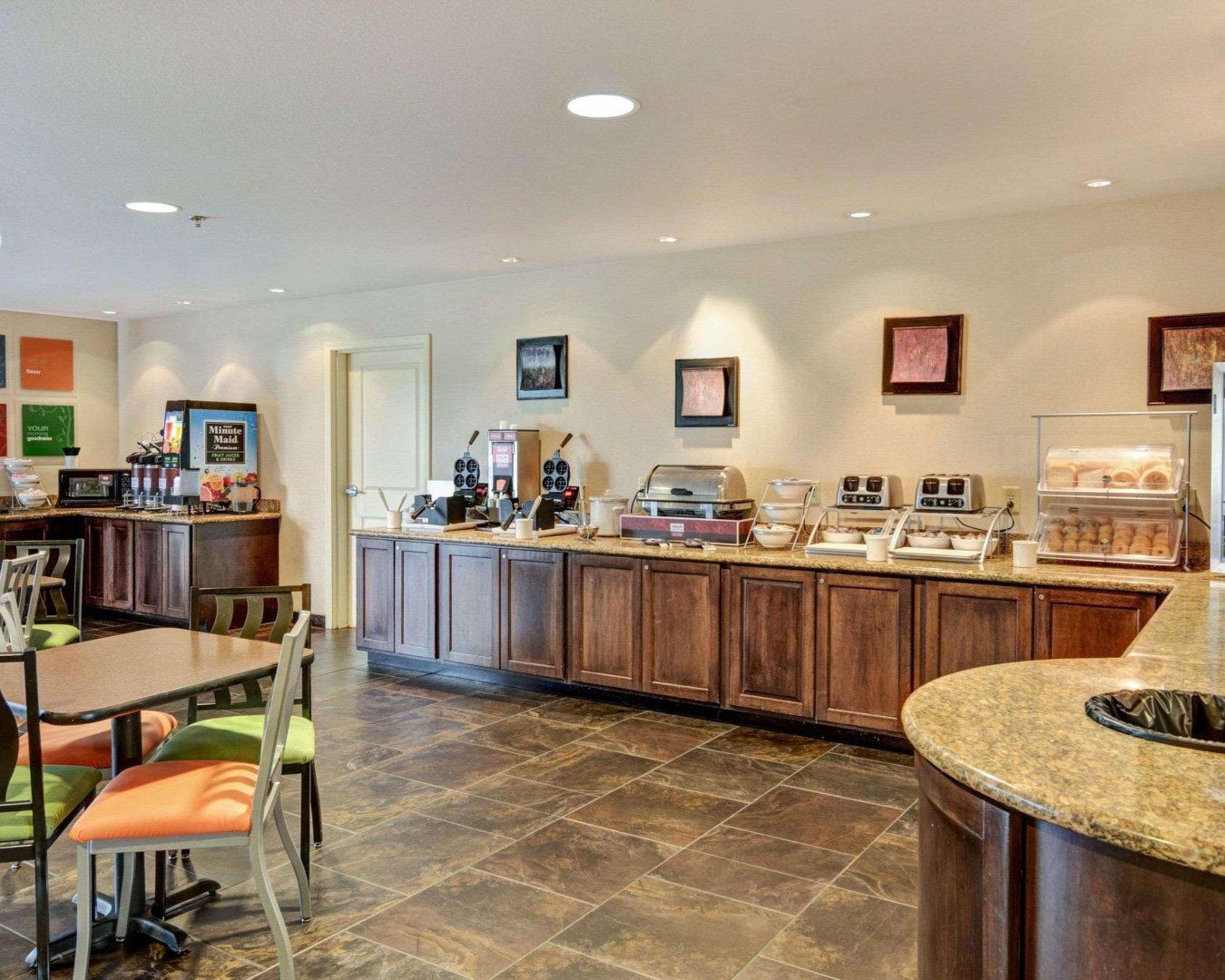 Comfort Suites Near Hot Springs Park Экстерьер фото